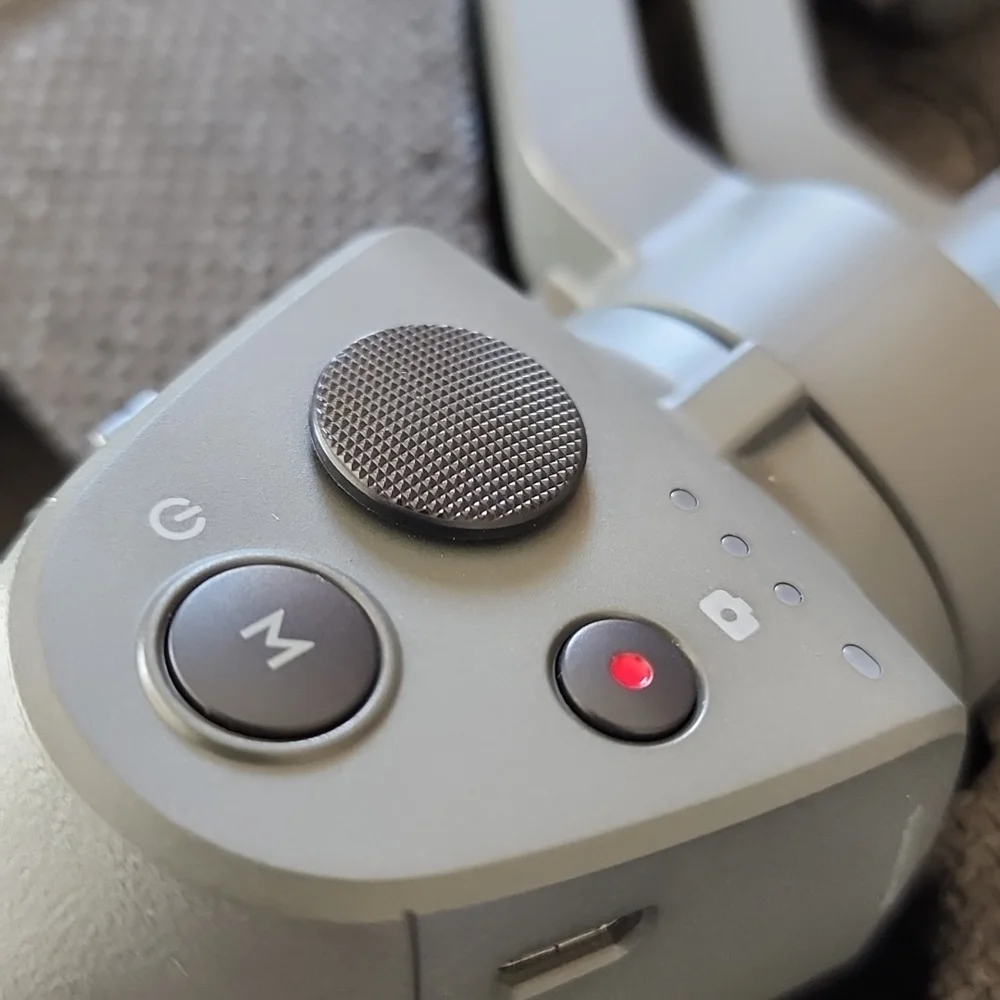 DJI Osmo Mobile 2